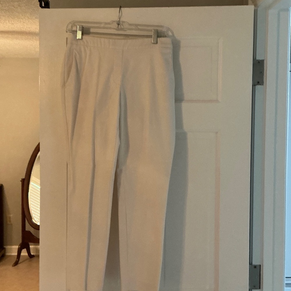 Theory Women's Cream Chinos
